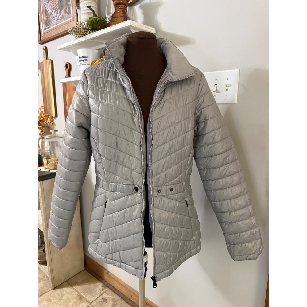 The North Face women's large Grey Puffer Jacket down alternative lightweight